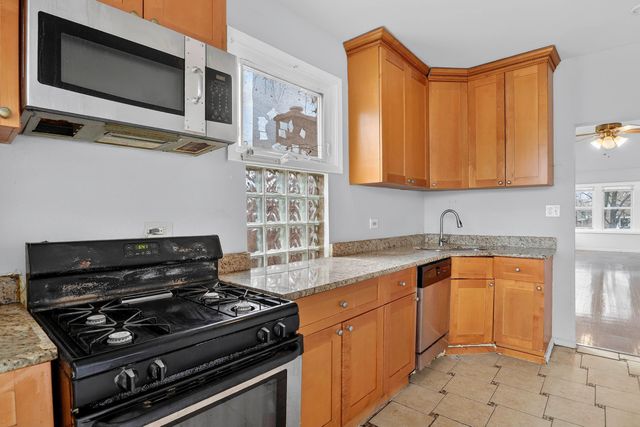 8005 S Blackstone Avenue, Chicago, IL 60619