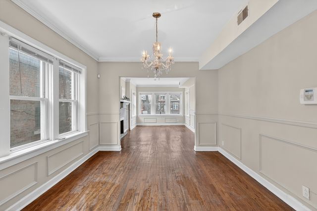 8005 S Blackstone Avenue, Chicago, IL 60619