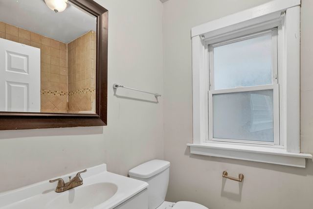 8005 S Blackstone Avenue, Chicago, IL 60619