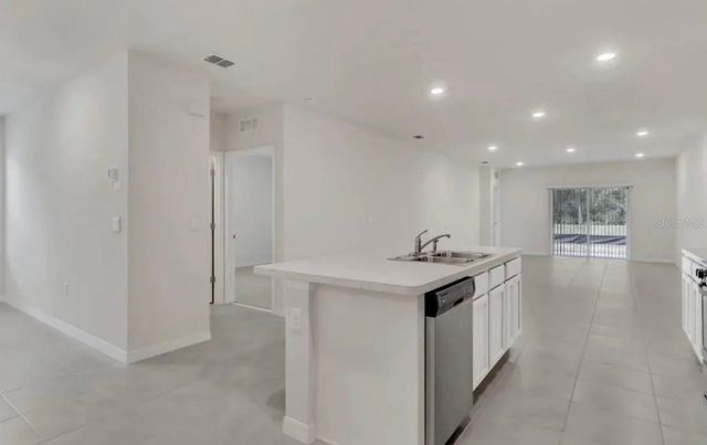 20041 ROYAL TERN COURT, Leesburg, FL 34748