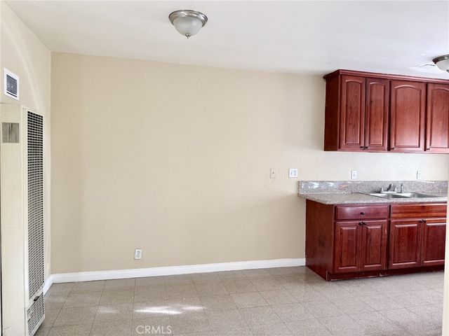 4830 Canoga Street H, Montclair, CA 91763