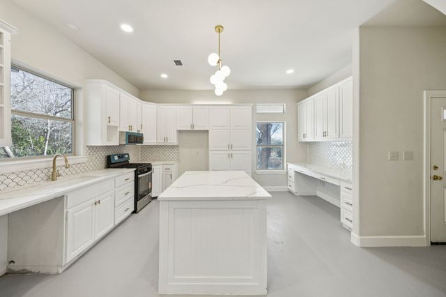 6712 Cumberland Road, Fort Worth, TX 76116