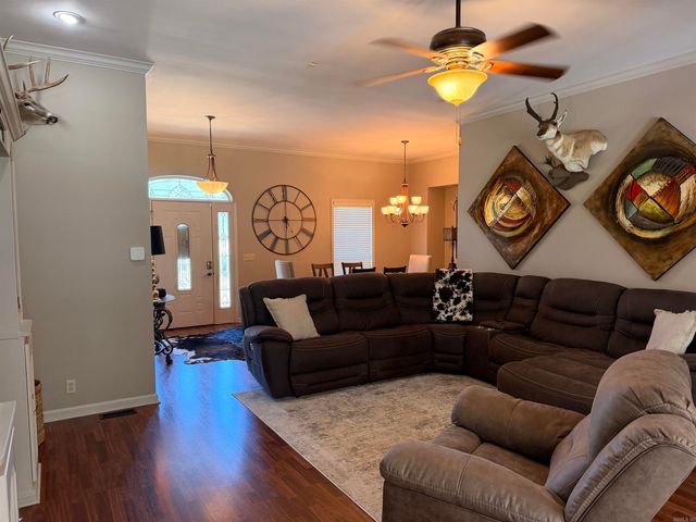 156 Phillips 321, West Helena, AR 72390