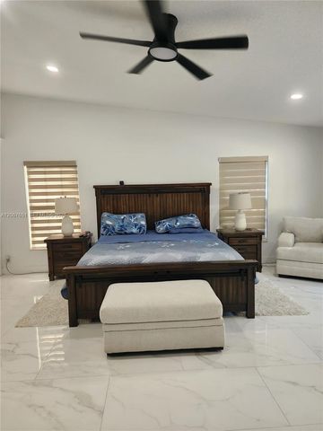 18611 SW 61st Court, Southwest Ranches, FL 33332
