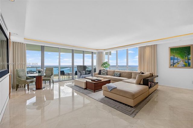 1331 Brickell Bay Dr 3811, Miami, FL 33131