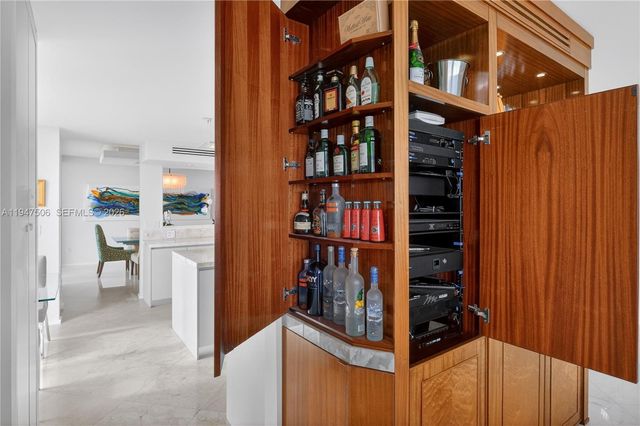 1331 Brickell Bay Dr 3811, Miami, FL 33131