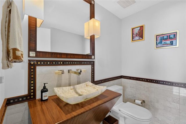 1331 Brickell Bay Dr 3811, Miami, FL 33131