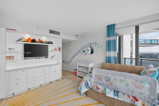 1331 Brickell Bay Dr 3811, Miami, FL 33131