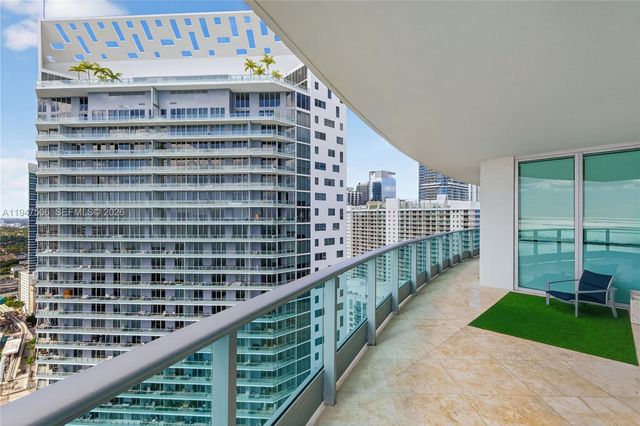 1331 Brickell Bay Dr 3811, Miami, FL 33131