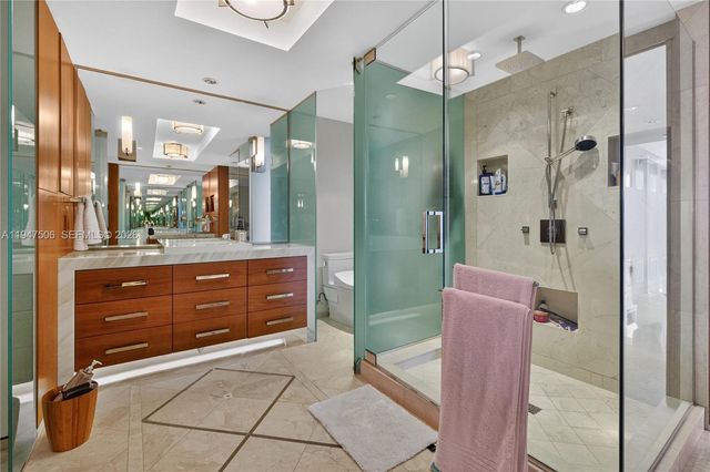 1331 Brickell Bay Dr 3811, Miami, FL 33131