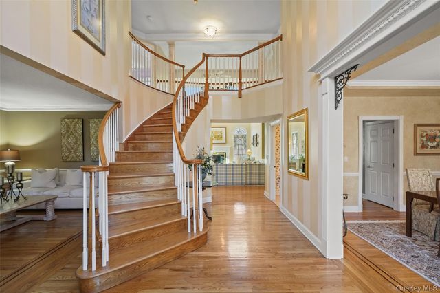 13 Hyatt Lane, Somers, NY 10589