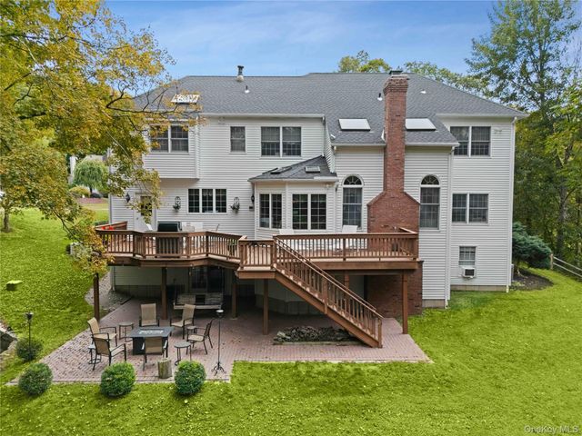 13 Hyatt Lane, Somers, NY 10589