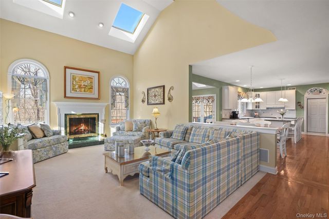 13 Hyatt Lane, Somers, NY 10589