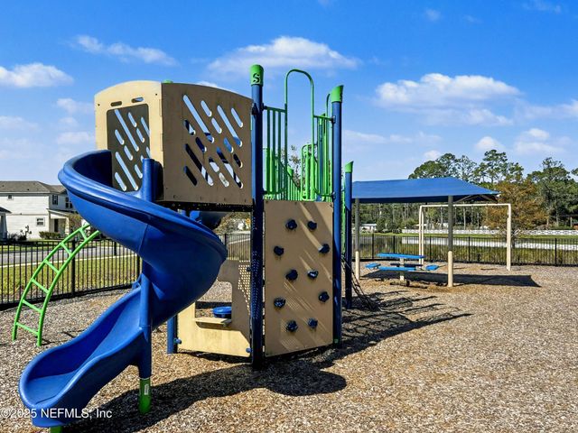 4646 CLAPBOARD CROSSING Way, Jacksonville, FL 32226