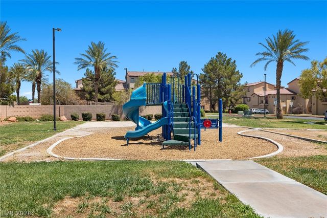 5940 Palmilla Street 1, North Las Vegas, NV 89031