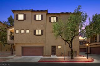 5940 Palmilla Street 1, North Las Vegas, NV 89031