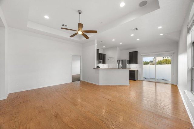 1900 Little Elm TRL 12, Cedar Park, TX 78613