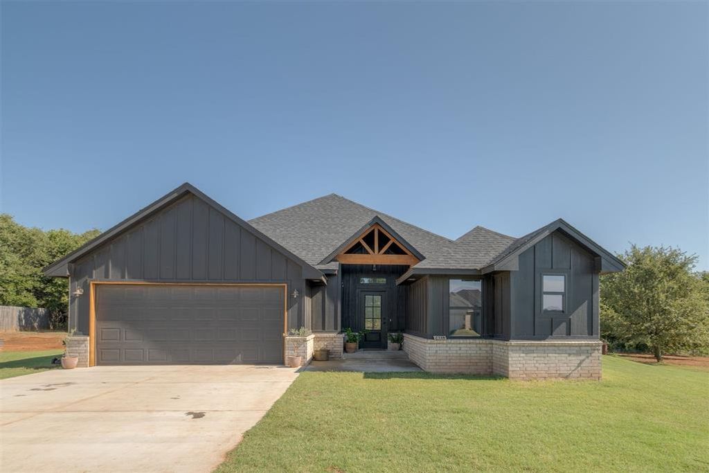 2338 County Road 1335, Blanchard, OK 73010