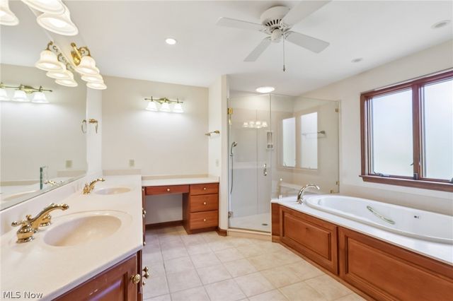 2221 Olde Farm Lane, Hudson, OH 44236