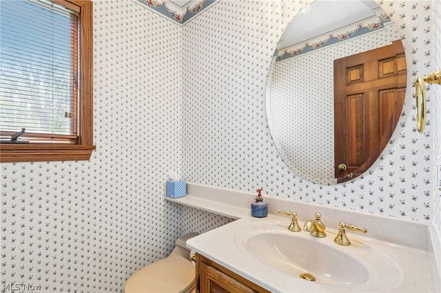 2221 Olde Farm Lane, Hudson, OH 44236