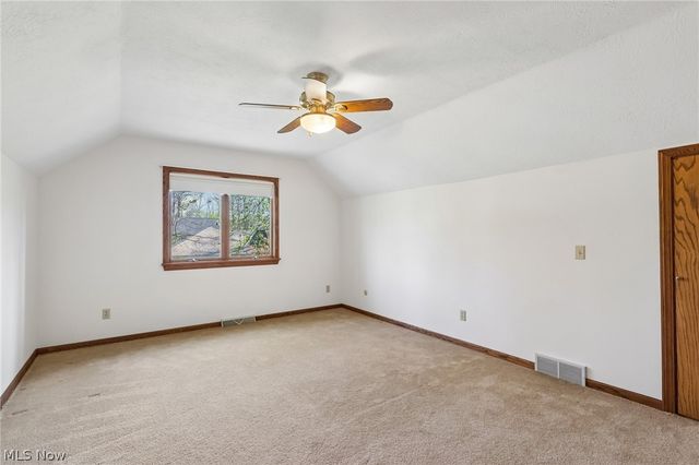 2221 Olde Farm Lane, Hudson, OH 44236