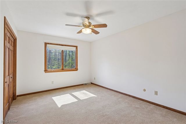 2221 Olde Farm Lane, Hudson, OH 44236