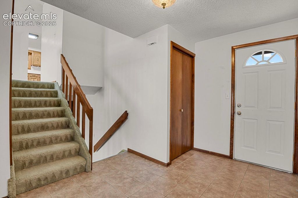 6037 Copper Mountain Drive, Colorado Springs, CO 80918 — photo 3