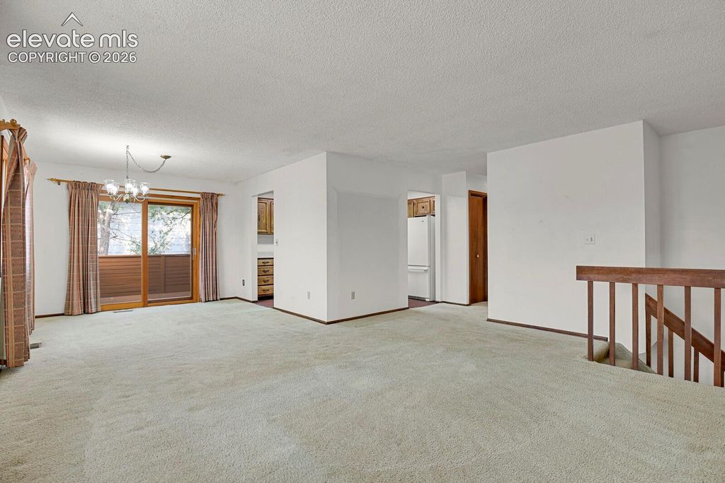 6037 Copper Mountain Drive, Colorado Springs, CO 80918 — photo 5