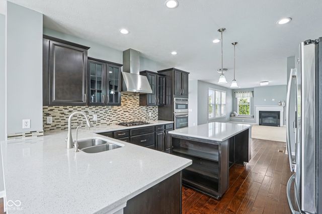 14048 Lasino Run, Carmel, IN 46032