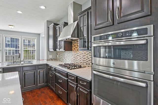 14048 Lasino Run, Carmel, IN 46032