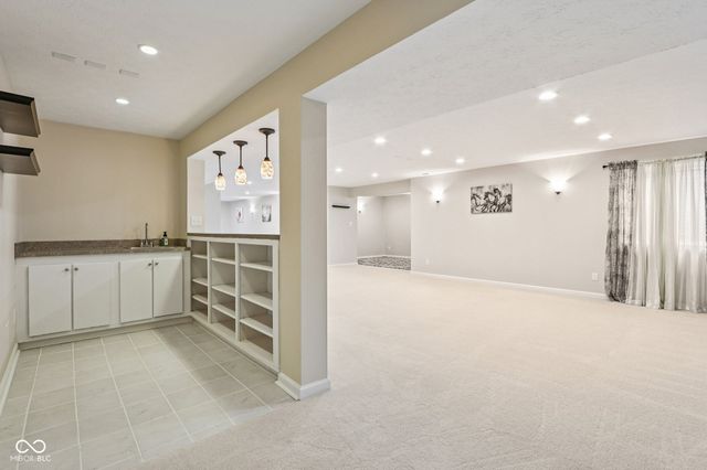 14048 Lasino Run, Carmel, IN 46032