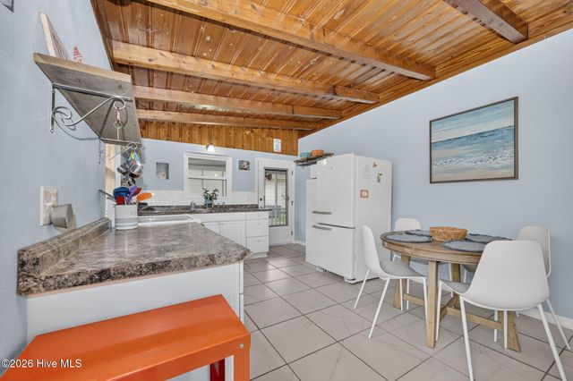 105 NE 3rd Street, Oak Island, NC 28465