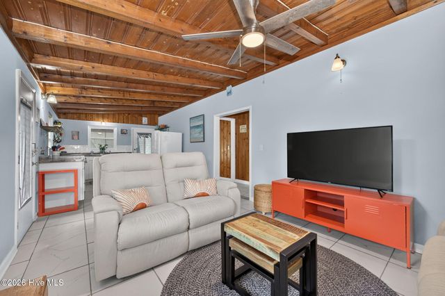 105 NE 3rd Street, Oak Island, NC 28465