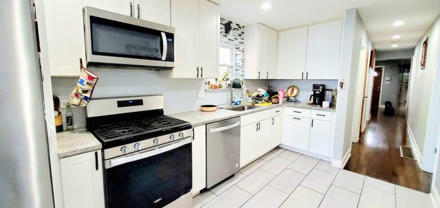 320 W 101st Place, Chicago, IL 60628