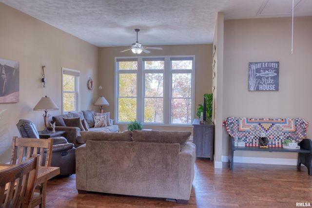 1415 S LAKESHORE Drive S, Goreville, IL 62939