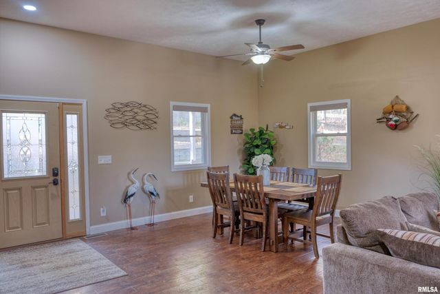 1415 S LAKESHORE Drive S, Goreville, IL 62939