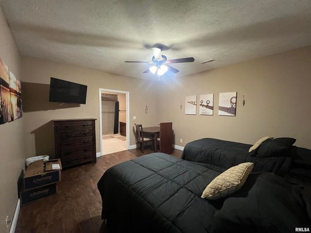 1415 S LAKESHORE Drive S, Goreville, IL 62939