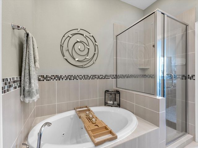 2110 Shearn Street 6, Houston, TX 77007