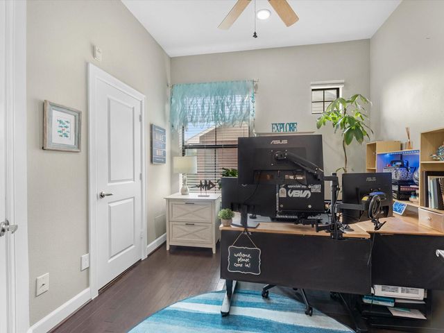 2110 Shearn Street 6, Houston, TX 77007