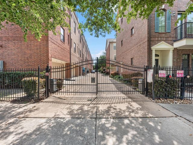 2110 Shearn Street 6, Houston, TX 77007