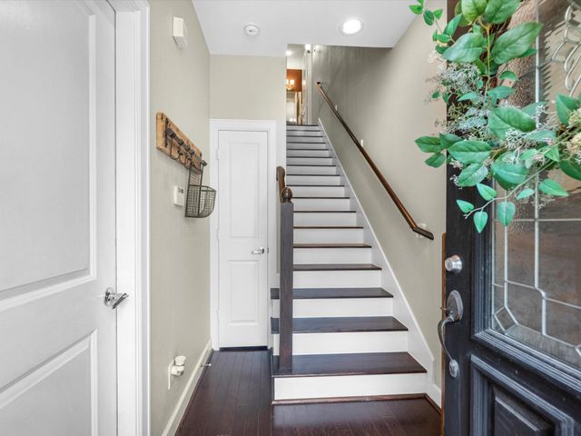 2110 Shearn Street 6, Houston, TX 77007