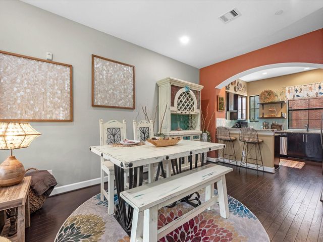 2110 Shearn Street 6, Houston, TX 77007