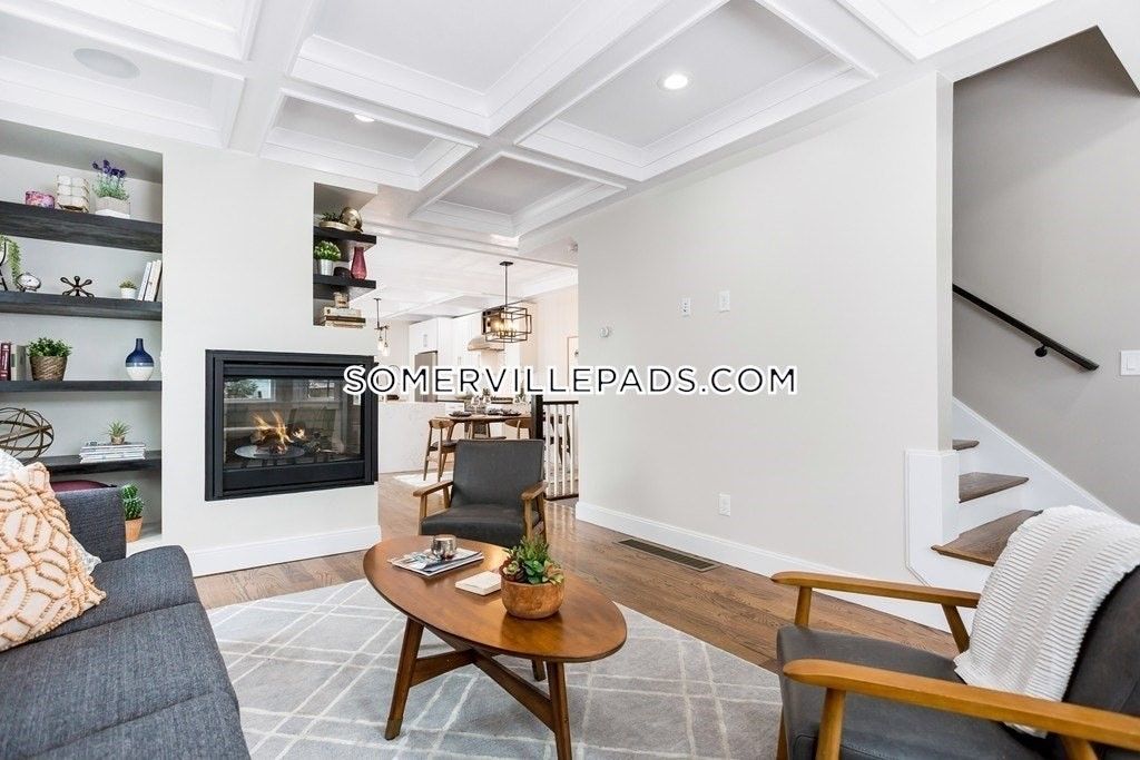 7 Webster 1, Somerville, MA 02145