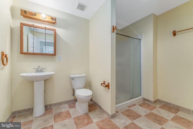 4203 GREENSPIRE LN, New Hope, PA 18938