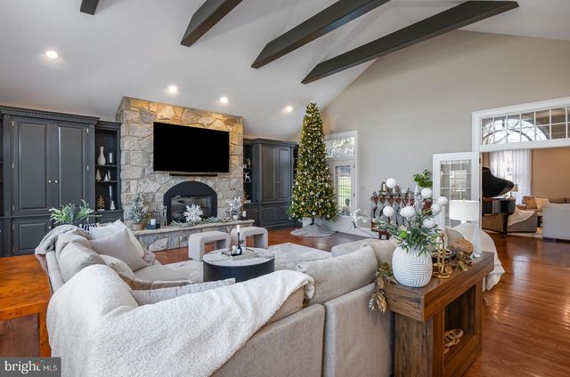 1504 OLD MILL RD, Reading, PA 19610