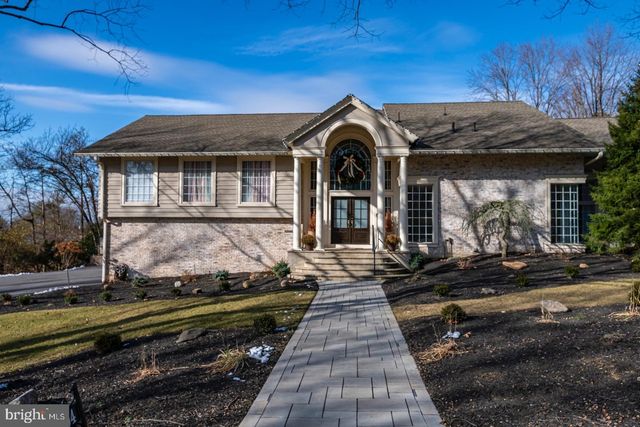 1504 OLD MILL RD, Reading, PA 19610