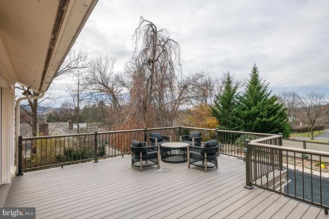 1504 OLD MILL RD, Reading, PA 19610