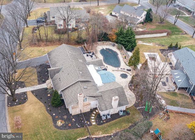 1504 OLD MILL RD, Reading, PA 19610