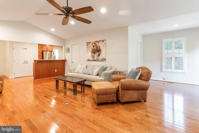 8011 JACKSON RD, Alexandria, VA 22308