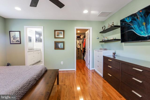 8011 JACKSON RD, Alexandria, VA 22308